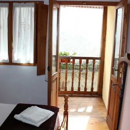 בית נופש La Casita Del Violi Llenín